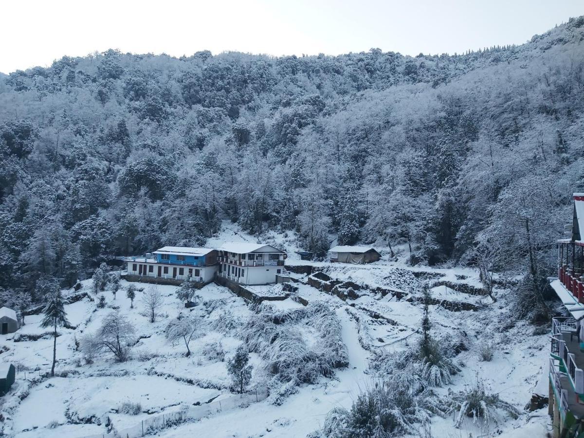Отель The Bunker House Chopta Экстерьер фото